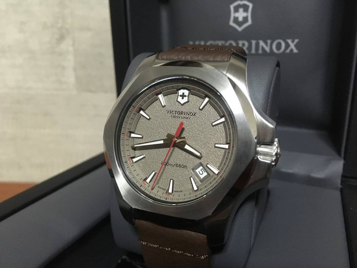 Reloj de caballero Victorinox INOX V241738 - donde comprar relojes victorniox online - donde comprar relojes suizos online - tienda relojes alicante - joyeria marga mira